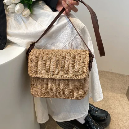 Small Straw Shoulder Beach Bag - Image 4