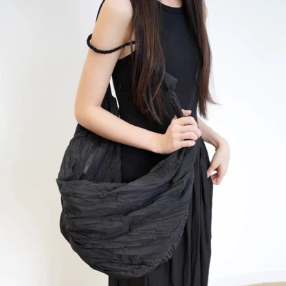 Design Cloud Fold Beach Shoulder Bag - Image 2