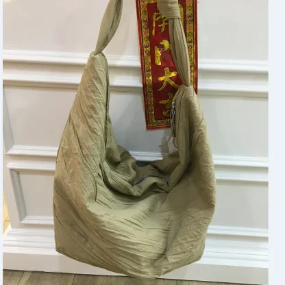 Design Cloud Fold Beach Shoulder Bag - Image 3