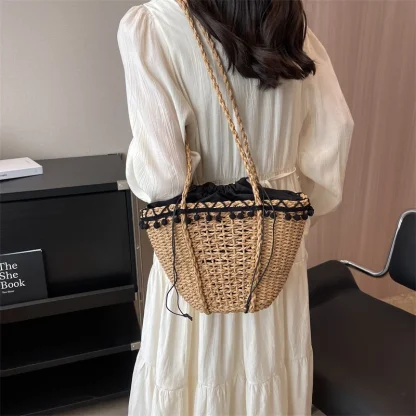 Chic Small Straw Beach Crossbody Bag - Image 5