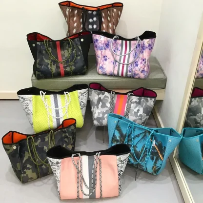 Fashionable Stylish Travel Beach Bag - Image 6