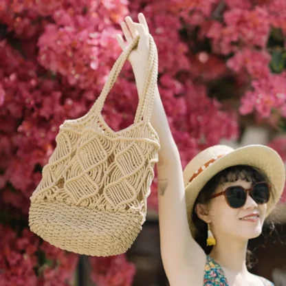 Hollowed Out Woven Beach Travel Bag - Image 3