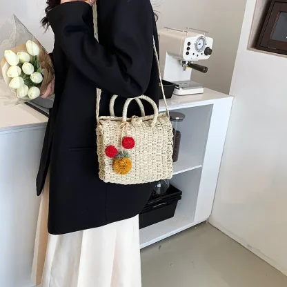 Fashionable Straw Beach Shoulder Bag - Image 5