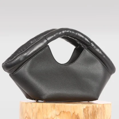Shell-Shaped Beach Bag - Image 2