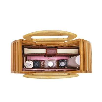 Bamboo-Like Elegance Round Beach Bag - Image 2