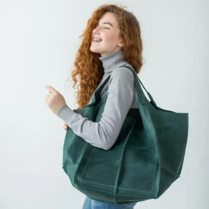 Vintage-Like Leatherette Beach Tote Bag
