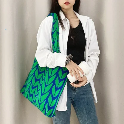 Knitted Shoulder Summer Beach Bag - Image 2
