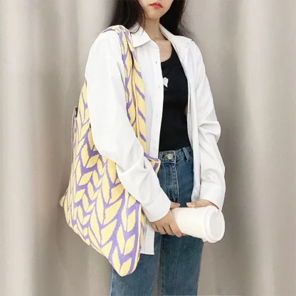 Knitted Shoulder Summer Beach Bag - Image 3