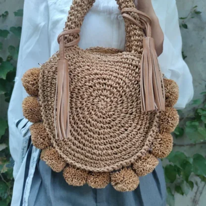 Circular Design Straw Tassel Beach Bag - Image 3