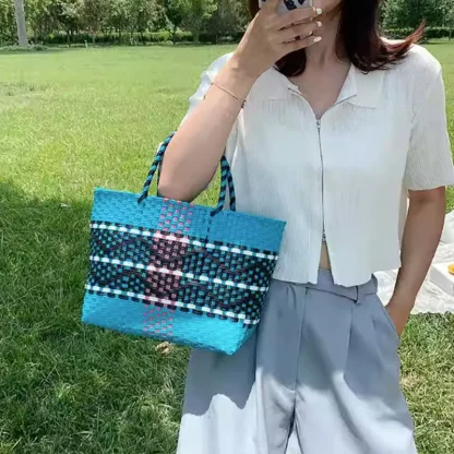 Casual Chic Beach Bag - Image 3
