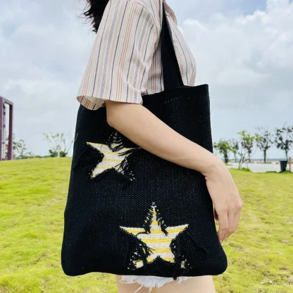Coastal Comfort Knitted Beach Bag - Image 3