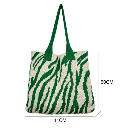 Stylish Stripe Beach Bag - Image 7