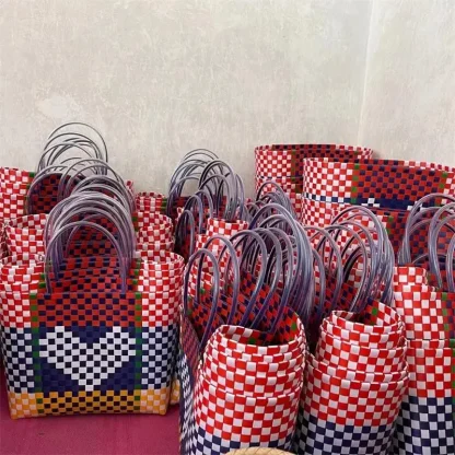 Simple Heart-Shaped Beach Bag - Image 6