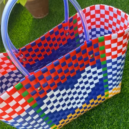 Simple Heart-Shaped Beach Bag - Image 4