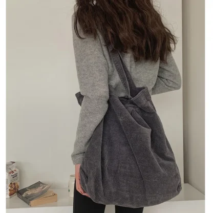 Simple Corduroy-Like Beach Bag - Image 3